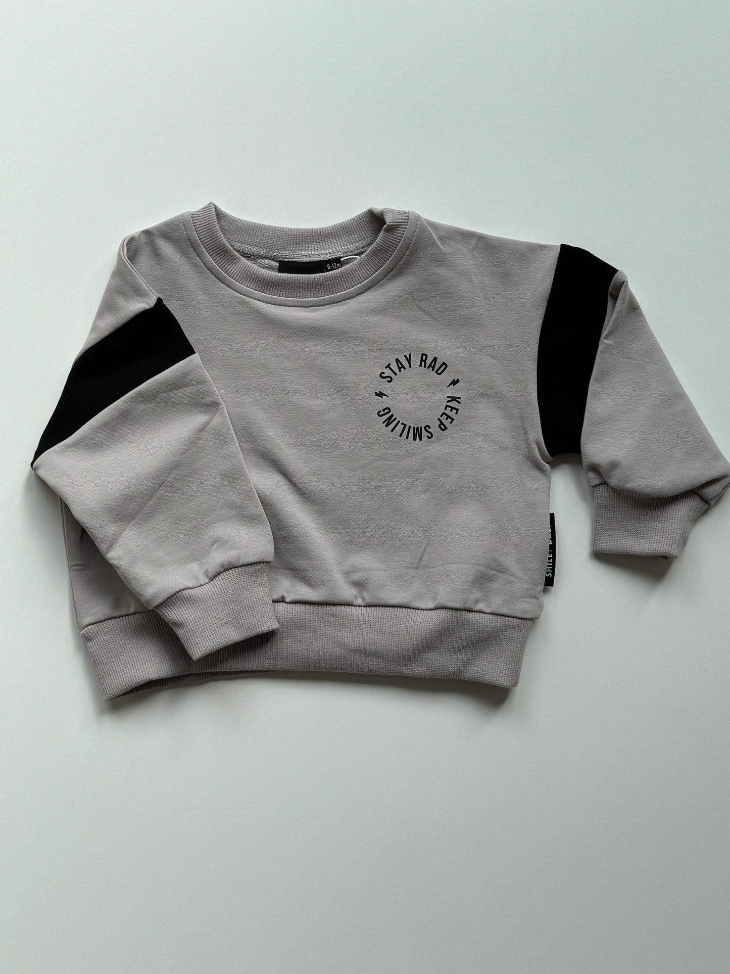 IMPERFECT STAY RAD COLOR BLOCK • CREW