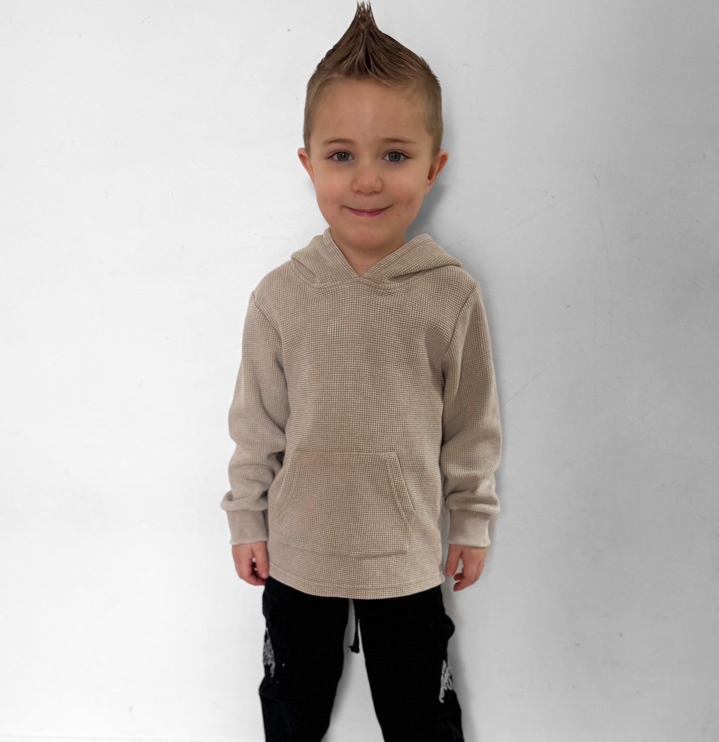 SAND WASHED • WAFFLE HOODED LONG SLEEVE