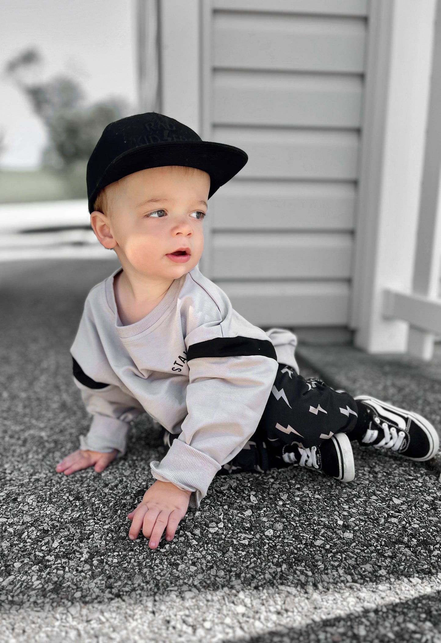 IMPERFECT CLAY BOLT • JOGGERS