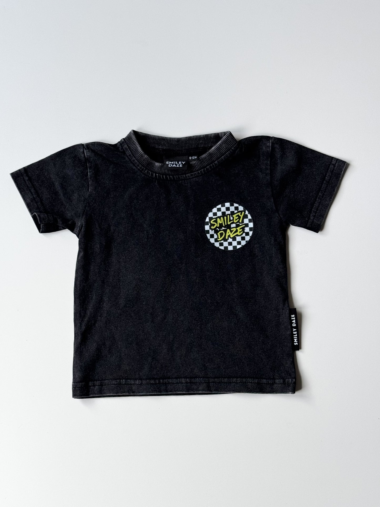 FOREVER YOUNG • TEE