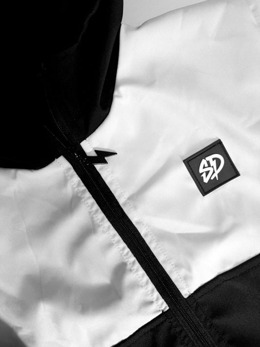 COLOR BLOCK • LIGHTWEIGHT JACKET