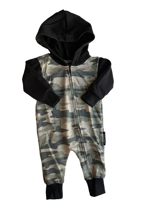 CAMO • ZIP-UP HOODED ROMPER