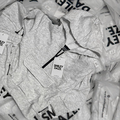 HEATHER GRAY • HALF ZIP HOODIE
