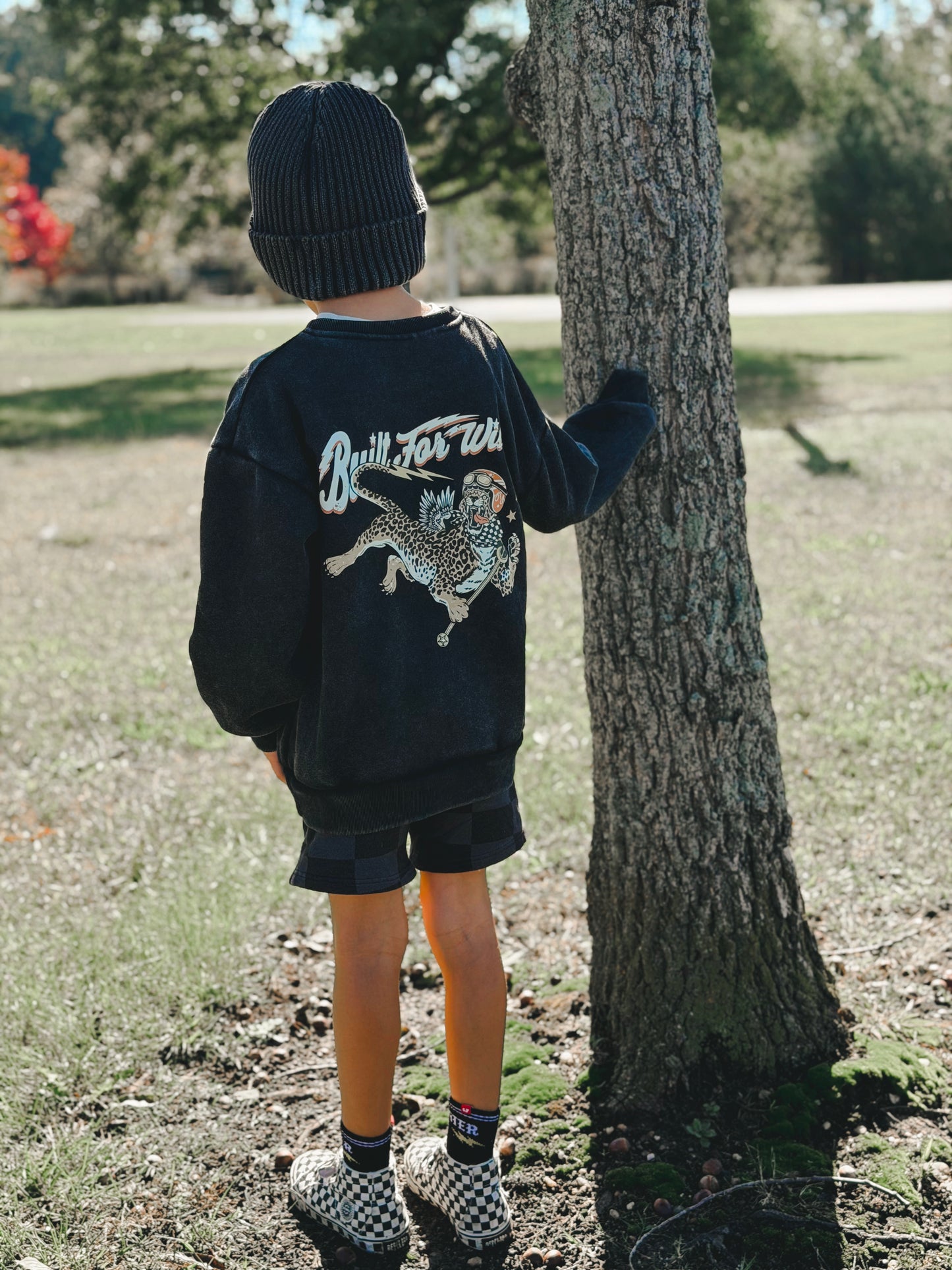 BUILT FOR WILD • VINTAGE WASH • CREWNECK