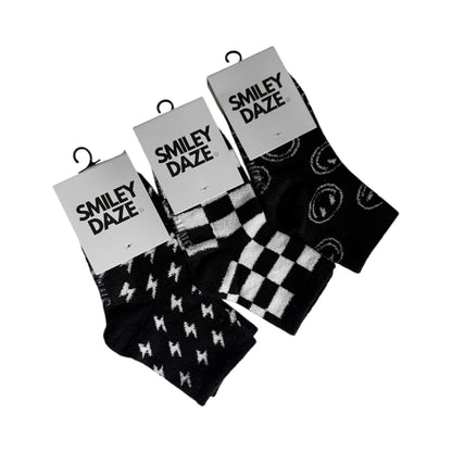 CHECKS • FUZZY SOCKS