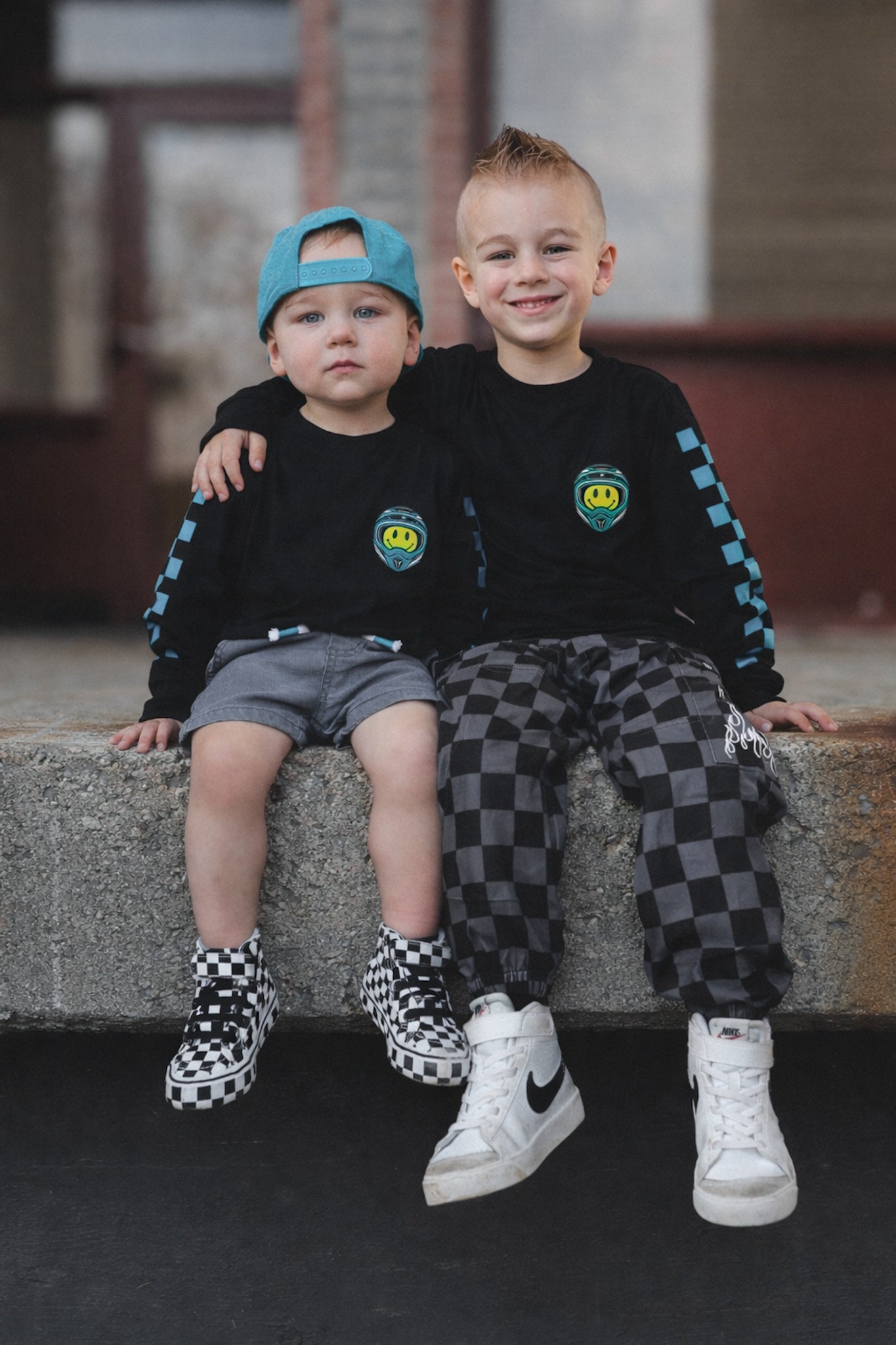 TOPS – Smiley Daze