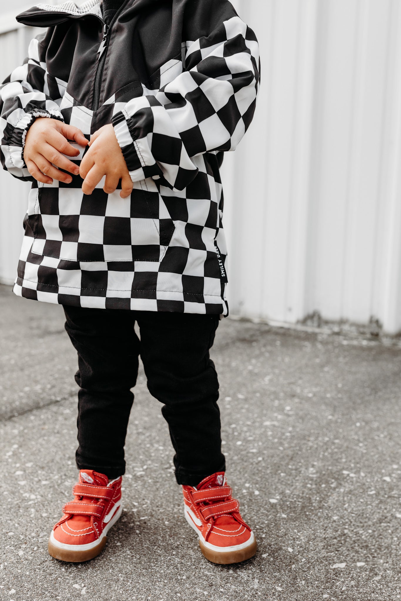 CHECKERED • HALF-ZIP • WINDBREAKER