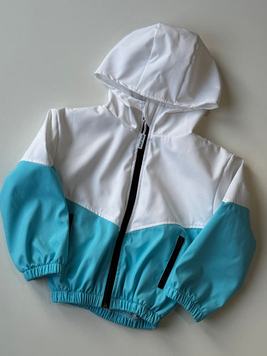 RETRO DAZE • 90'S VIBE • WINDBREAKER