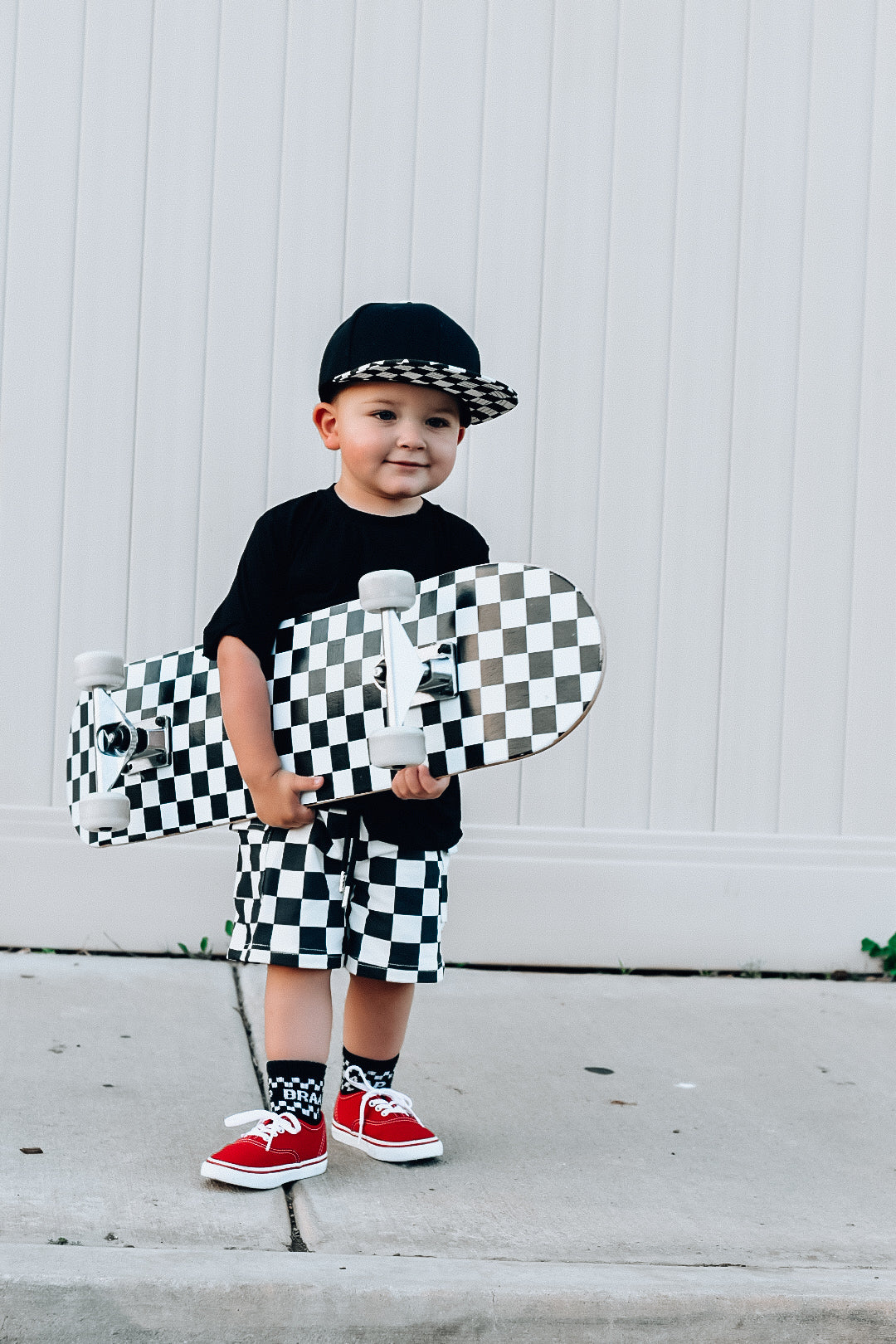 CHECKERED • CARGO SHORTS