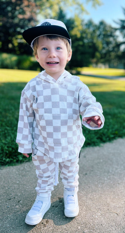 TAN CHECKERED • WAFFLE SET