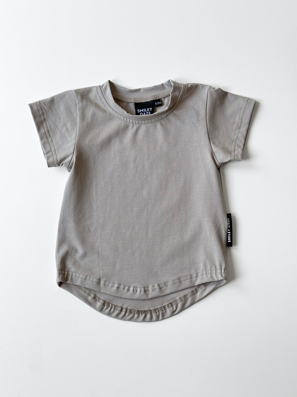 CLAY SOLID • TEE