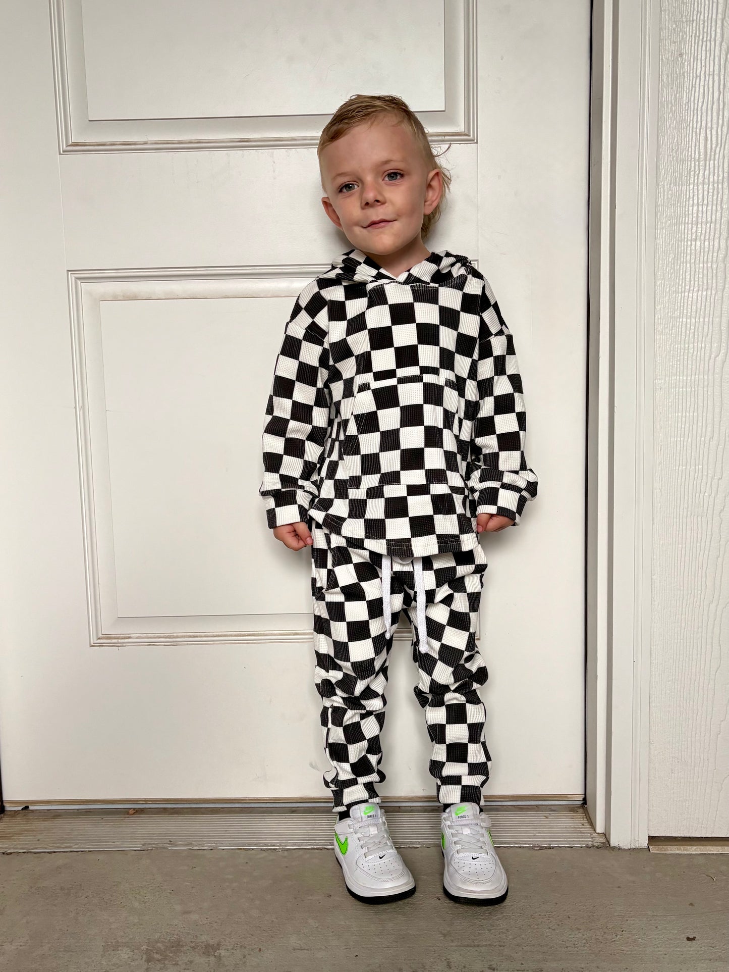 BLACK CHECKERED • WAFFLE SET