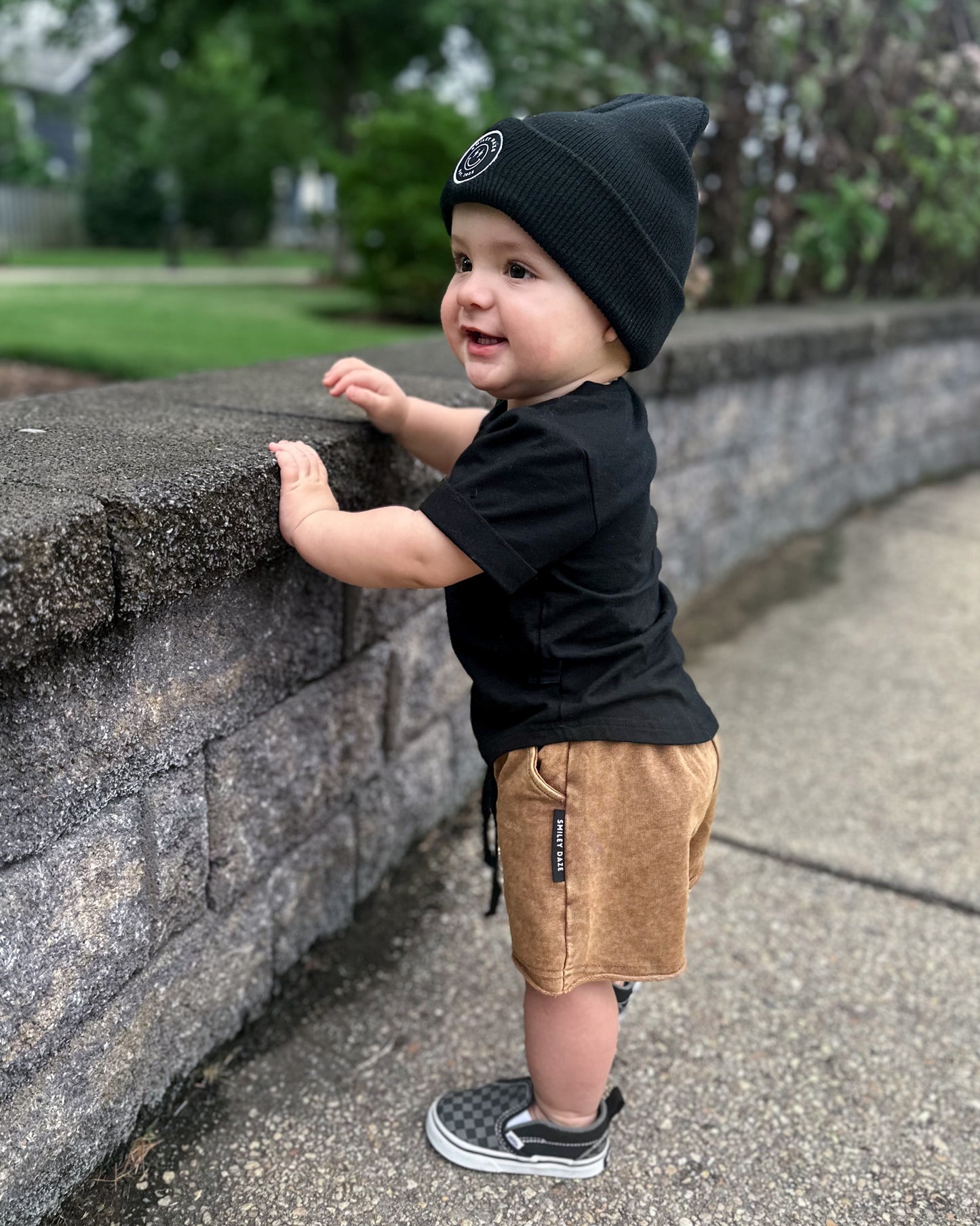 VINTAGE BRONZE • ACID-WASHED CUT-OFF SHORTS