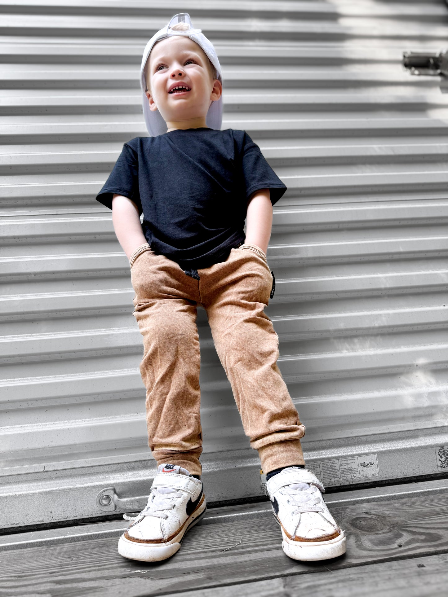 VINTAGE BRONZE • ACID-WASHED JOGGERS