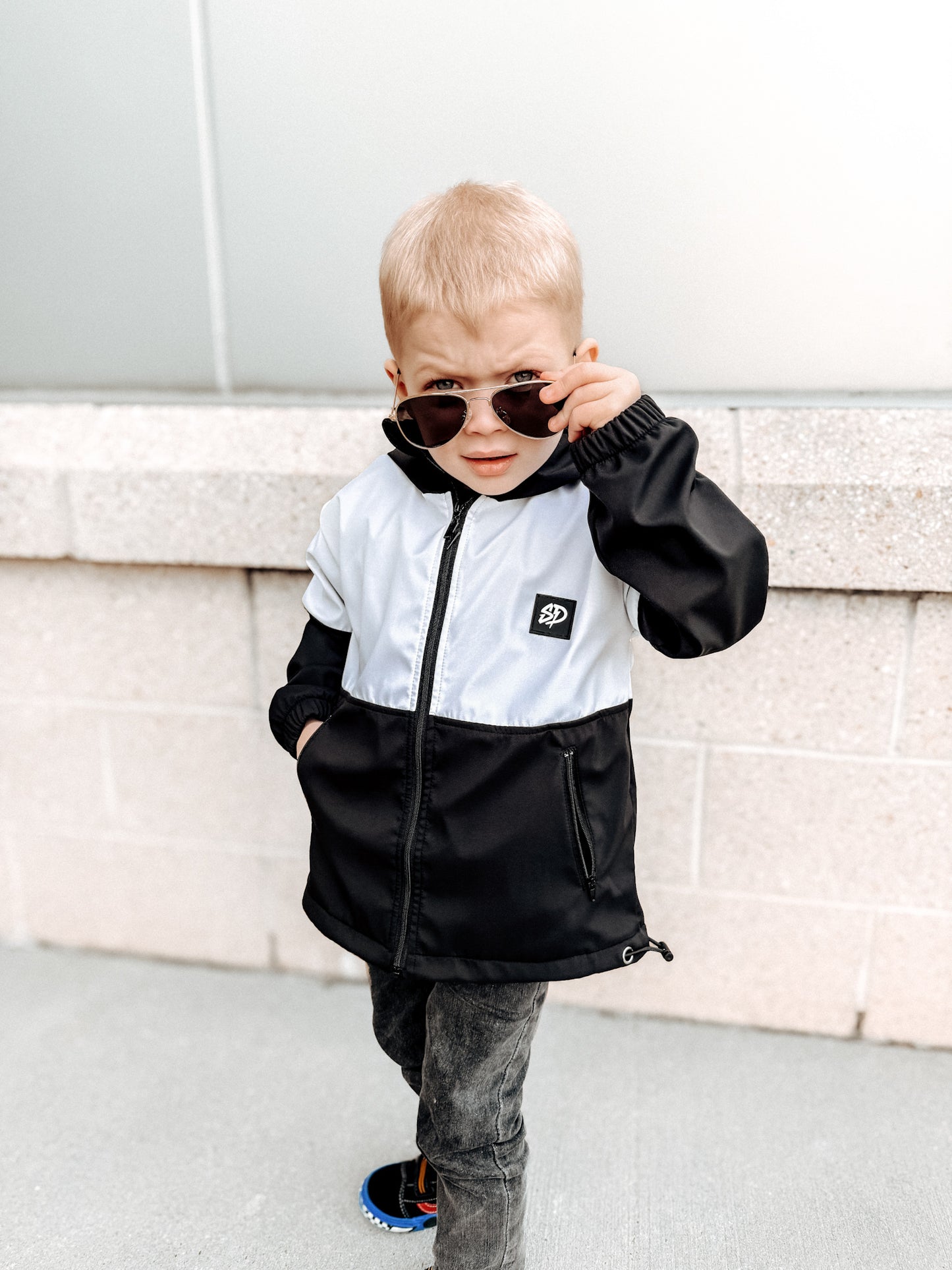 COLOR BLOCK • LIGHTWEIGHT JACKET