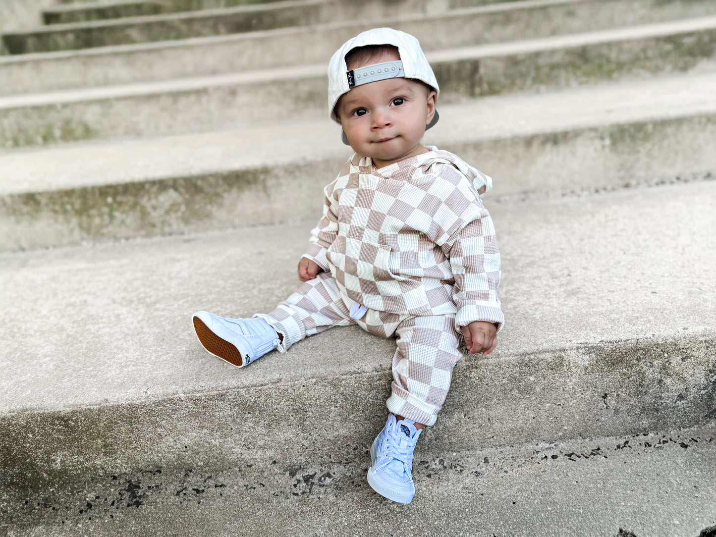 TAN CHECKERED • WAFFLE SET