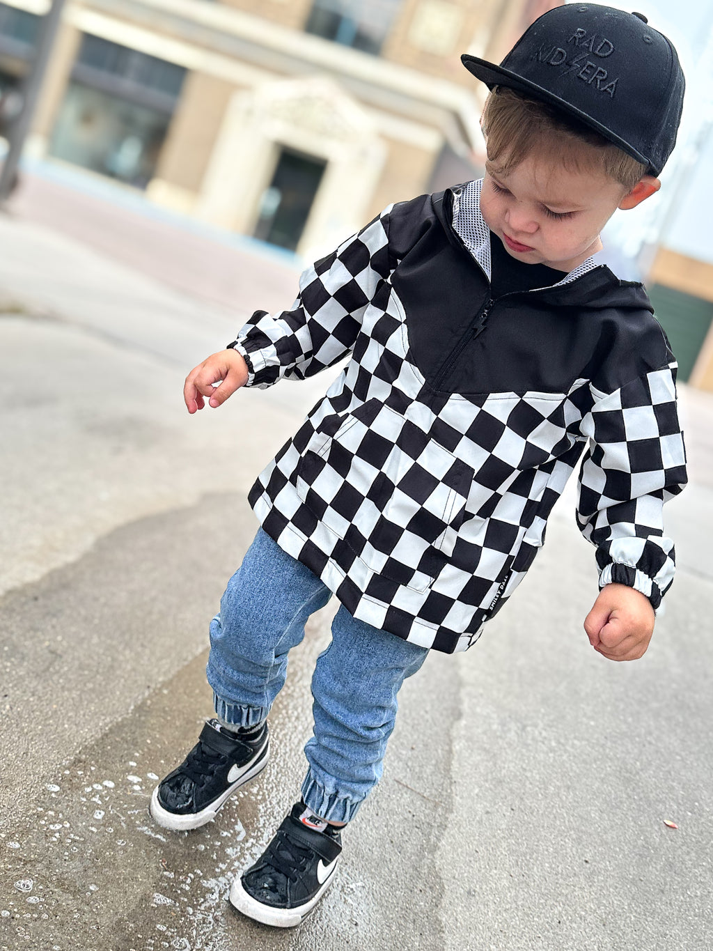 CHECKERED • HALF-ZIP • WINDBREAKER